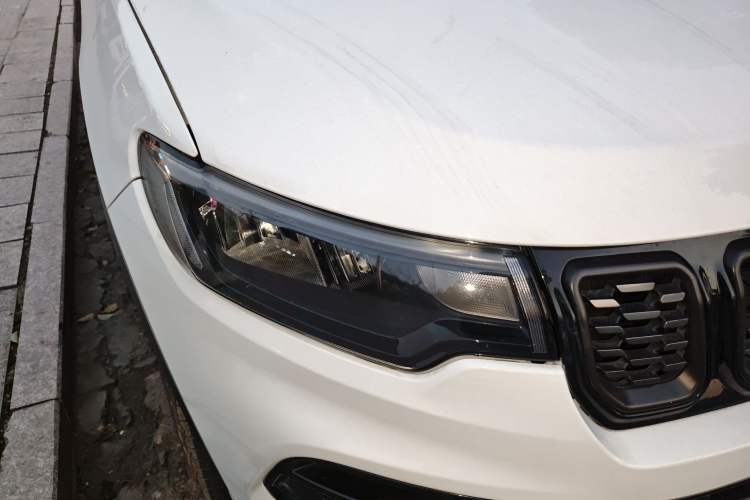 Used Jeep Compass 2021 220T Automatic All-Wheel Drive 80th Anniversary Edition Right Front Headlight