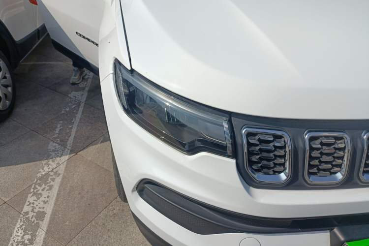 Used Jeep Compass 2021 220T Automatic Elite Edition Right Front Headlight
