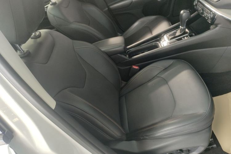 Used Jeep Compass 2021 220T Automatic Luxury Edition Right Front Seat