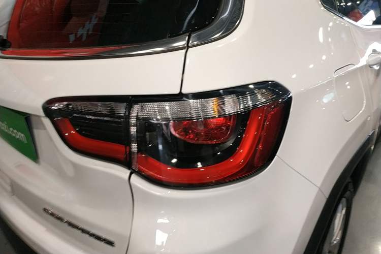 Used Jeep Compass 2021 220T Automatic Leading Edition Right Rear Taillight