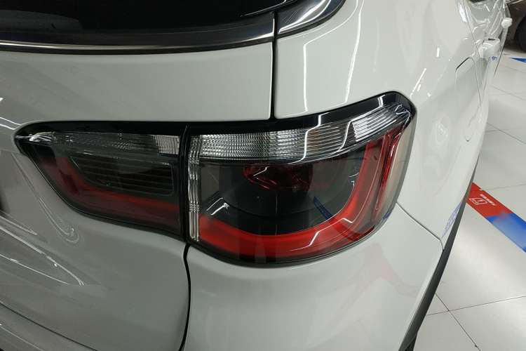 Used Jeep Compass 2021 220T Automatic Comfort Version Right Rear Taillight