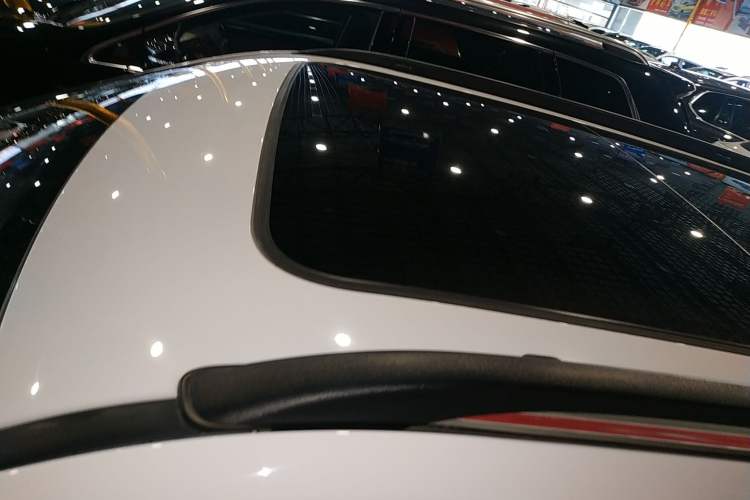 Used Jeep Compass 2021 220T Automatic Leading Edition Roof