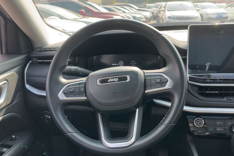 Used Jeep Compass 2021 220T Automatic Elite Edition Steering Wheel