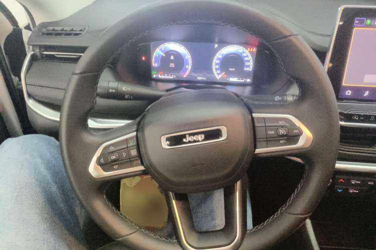 Used Jeep Compass 2021 220T Automatic Elite Edition Steering Wheel