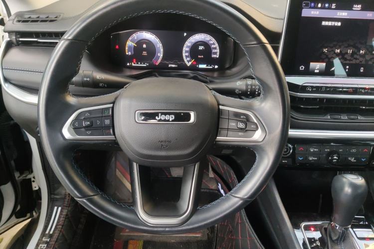 Used Jeep Compass 2021 220T Automatic Elite Edition Steering Wheel