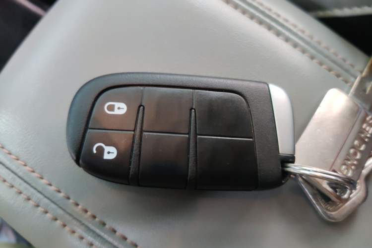 Used Jeep Compass 2021 220T Automatic Elite Edition Vehicle Key