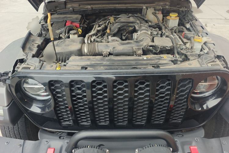 Used Jeep Gladiator 2022 3.6L Pioneer Edition Engine Bay