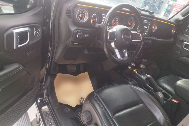 Used Jeep Gladiator 2022 3.6L Pioneer Edition Interior 3