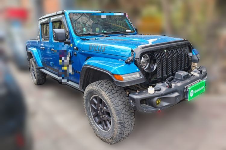 Used Jeep Gladiator 2022 3.6L Pioneer Edition Front Right 45 Deg