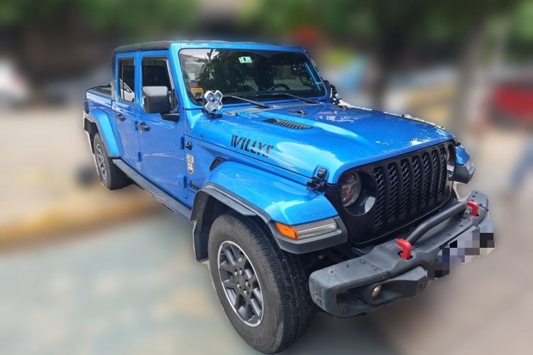 Used Jeep Gladiator 2022 3.6L Pioneer Edition Front Right 45 Deg