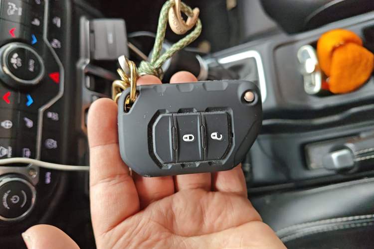 Used Jeep Gladiator 2022 3.6L Pioneer Edition Vehicle Key