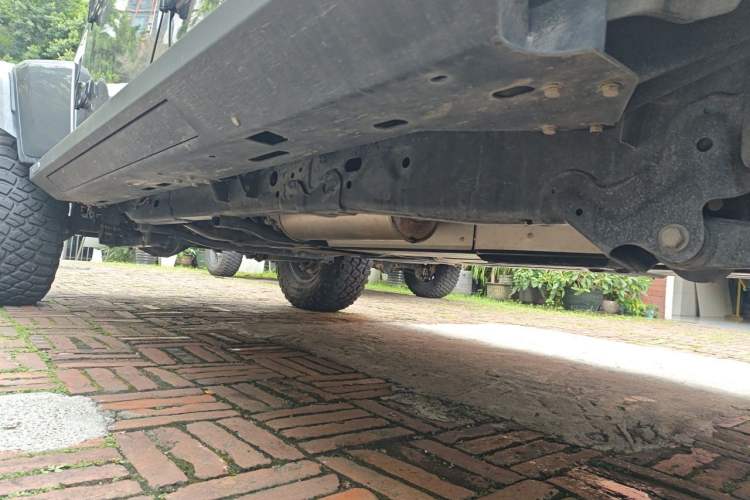 Used Jeep Gladiator 2022 3.6L Pioneer Edition Chassis Rear Left