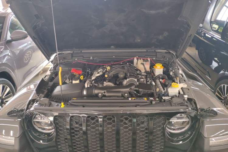 Used Jeep Gladiator 2022 3.6L Pioneer Edition Engine Bay