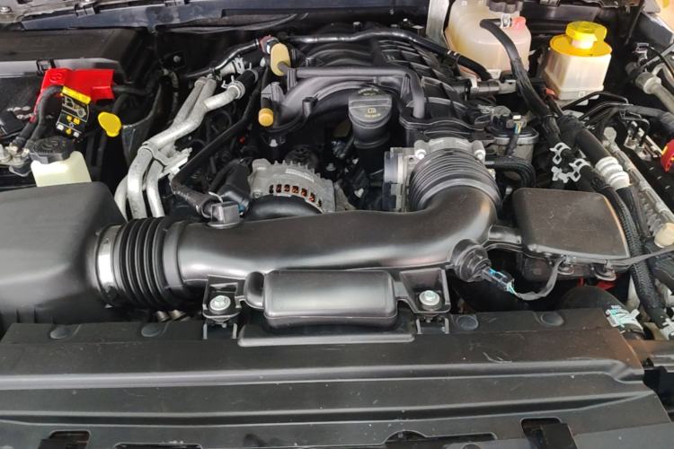 Used Jeep Gladiator 2022 3.6L Pioneer Edition Engine Bay