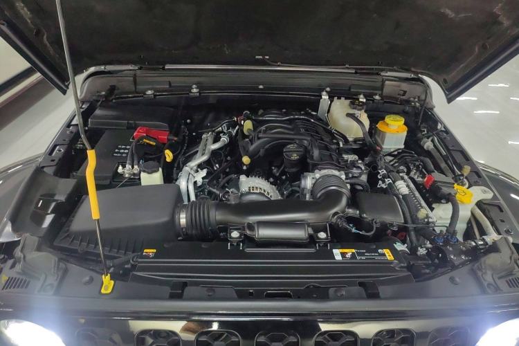 Used Jeep Gladiator 2022 3.6L Pioneer Edition Engine Bay