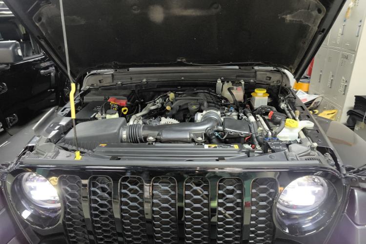 Used Jeep Gladiator 2022 3.6L Pioneer Edition Engine Bay