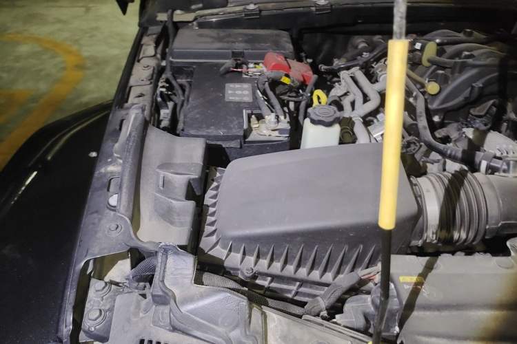 Used Jeep Gladiator  Engine Bay Right