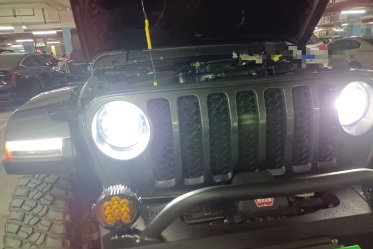 Used Jeep Gladiator 2022 3.6L Pioneer Edition Engine Bay Right