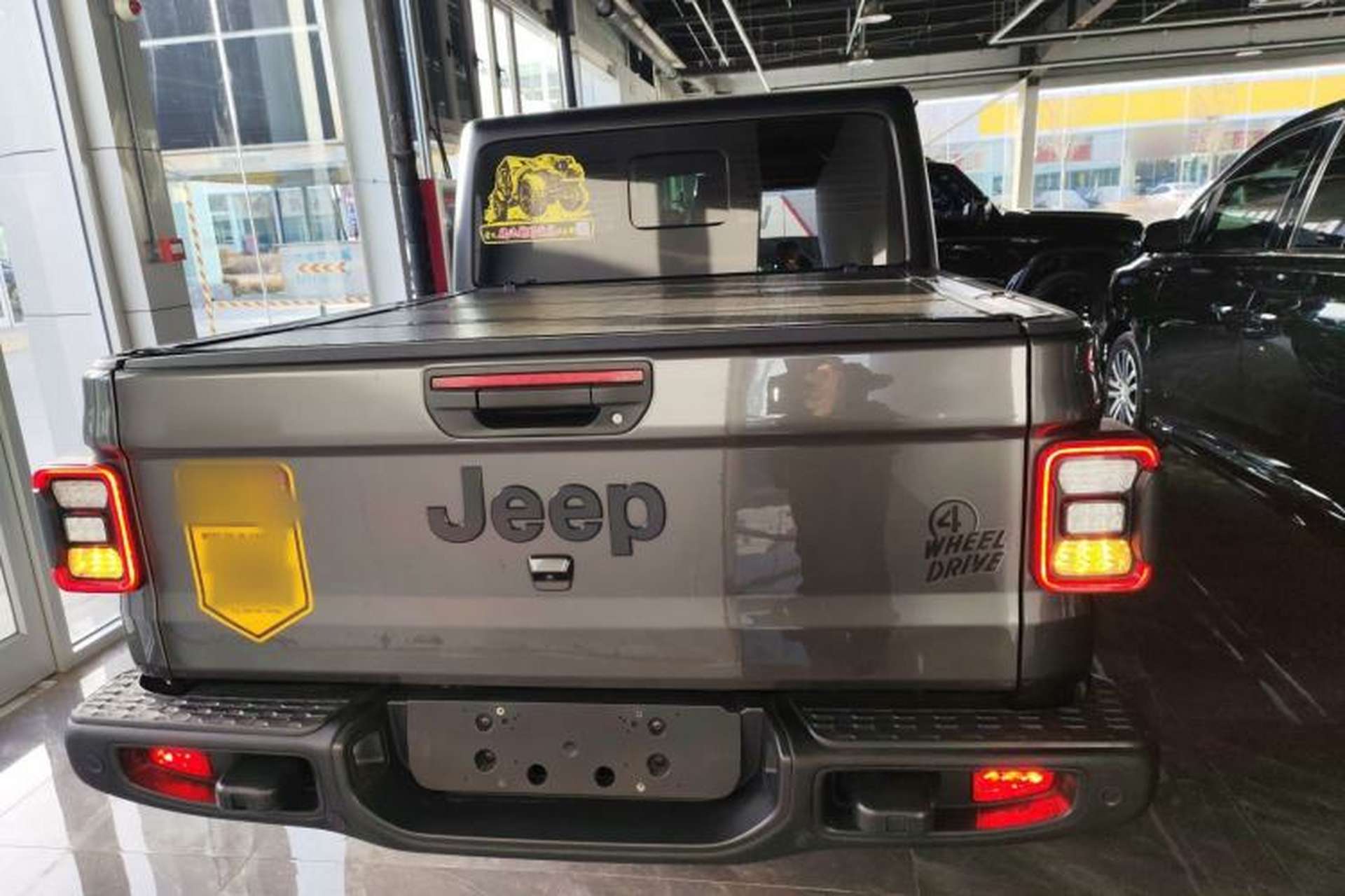 Used Jeep Gladiator 2022 3.6L Pioneer Edition Exterior 4