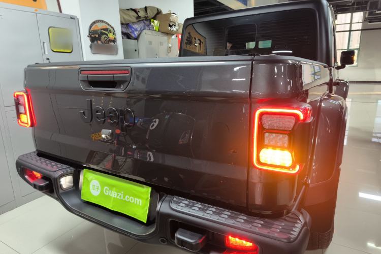 Used Jeep Gladiator 2022 3.6L Pioneer Edition Exterior 4