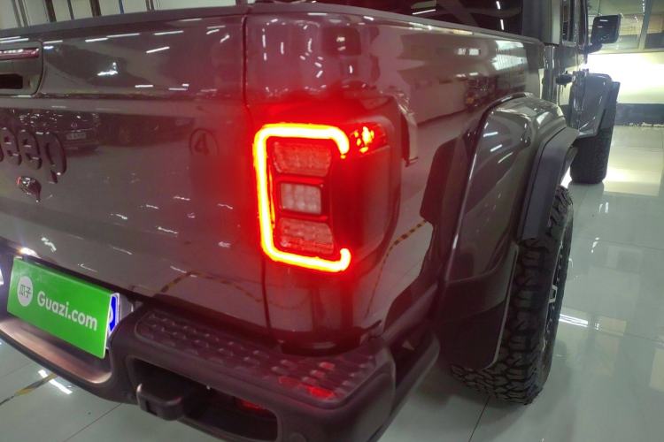 Used Jeep Gladiator 2022 3.6L Pioneer Edition Exterior 6