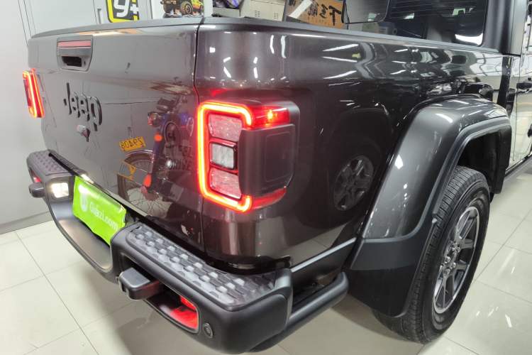 Used Jeep Gladiator 2022 3.6L Pioneer Edition Exterior 6