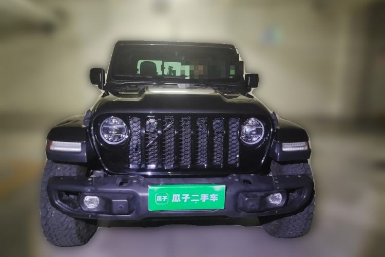 Used Jeep Gladiator  Front