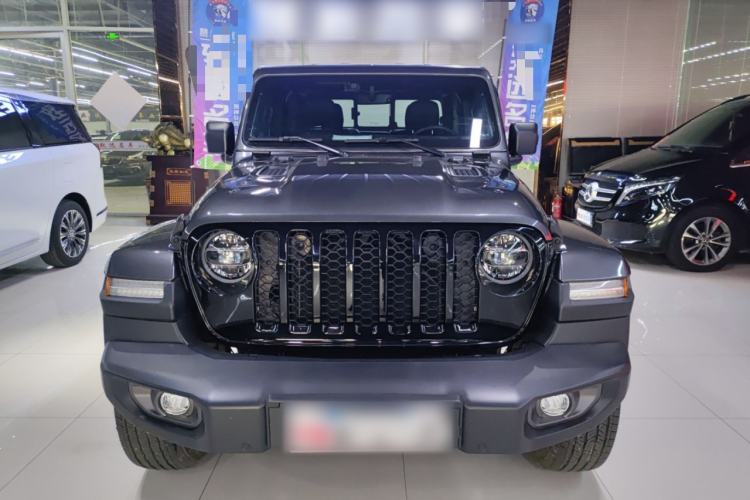 Used Jeep Gladiator 2022 3.6L Pioneer Edition Front