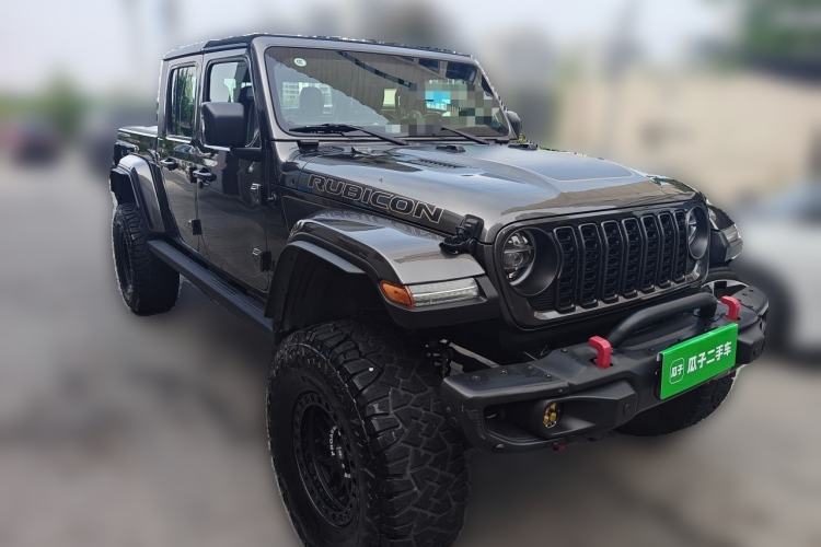 Used Jeep Gladiator 2022 3.6L Pioneer Edition Front Right 45 Deg