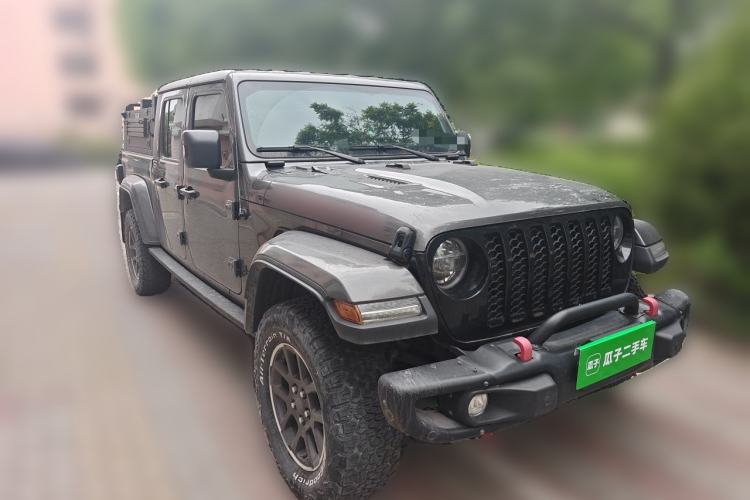 Used Jeep Gladiator 2022 3.6L Pioneer Edition Front Right 45 Deg