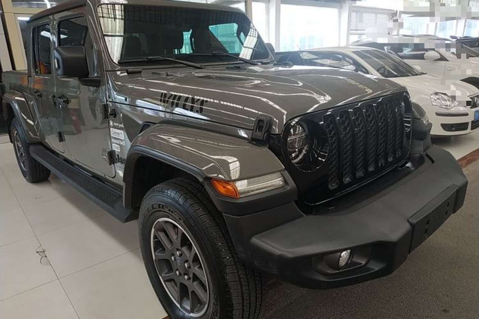Used Jeep Gladiator 2022 3.6L Pioneer Edition Front Right 45 Deg