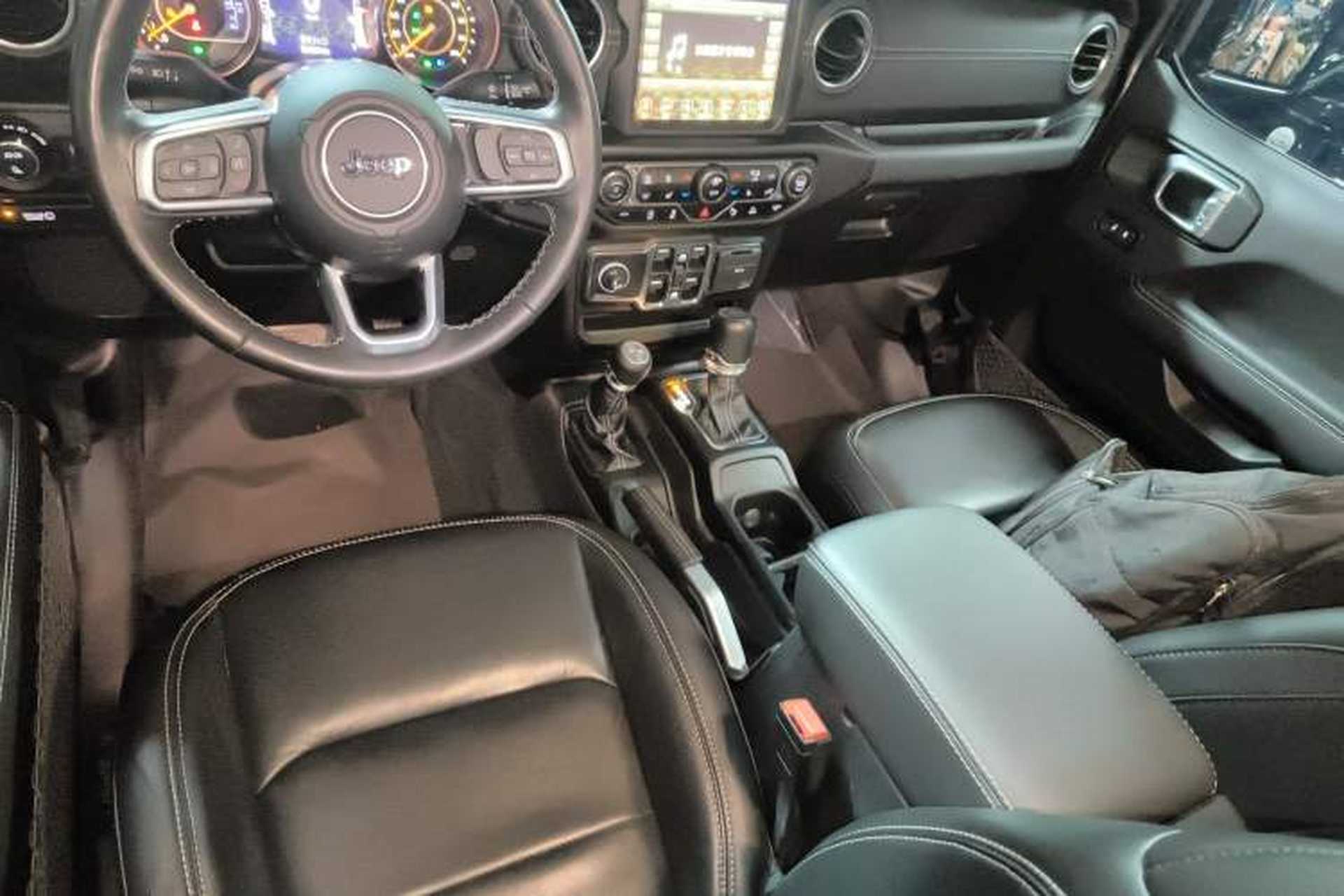 Used Jeep Gladiator 2022 3.6L Pioneer Edition Gear Lever