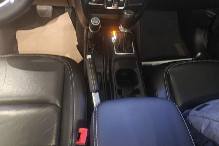 Used Jeep Gladiator 2022 3.6L Pioneer Edition Gear Lever