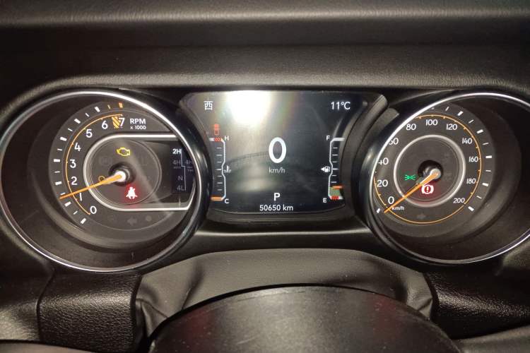 Used Jeep Gladiator 2022 3.6L Pioneer Edition Instrument Cluster