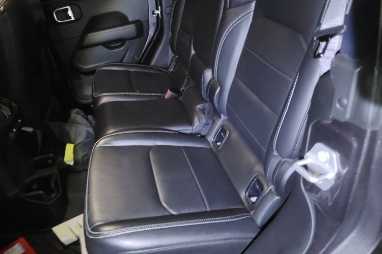 Used Jeep Gladiator  Left Rear Seat