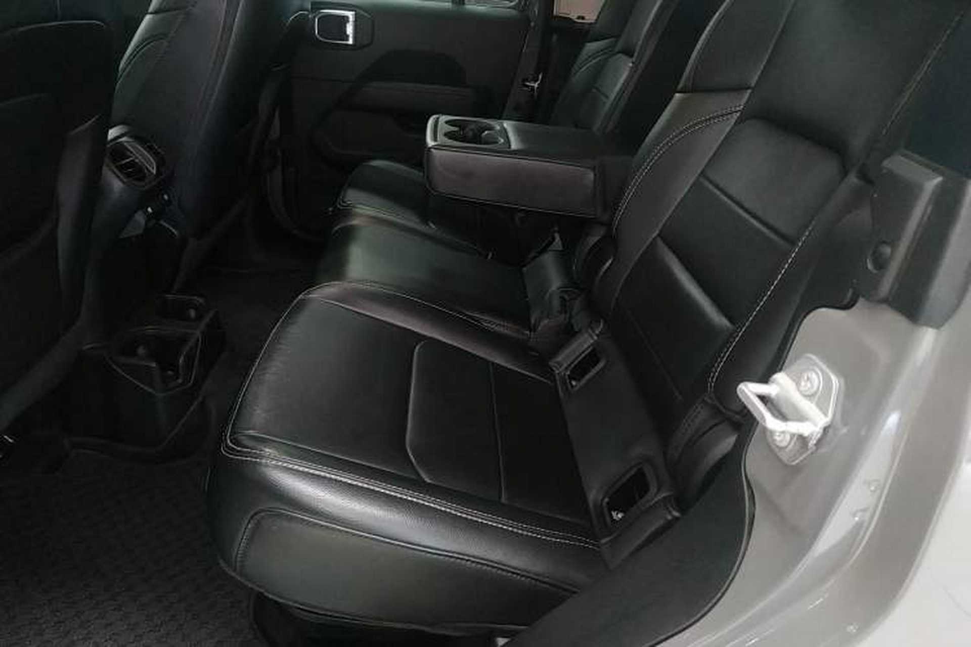 Used Jeep Gladiator 2022 3.6L Pioneer Edition Left Rear Seat