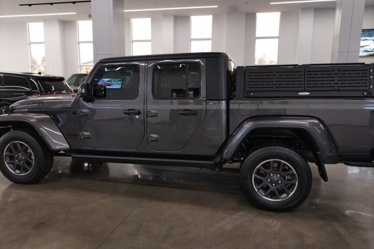 Used Jeep Gladiator 2022 3.6L Pioneer Edition Left Side
