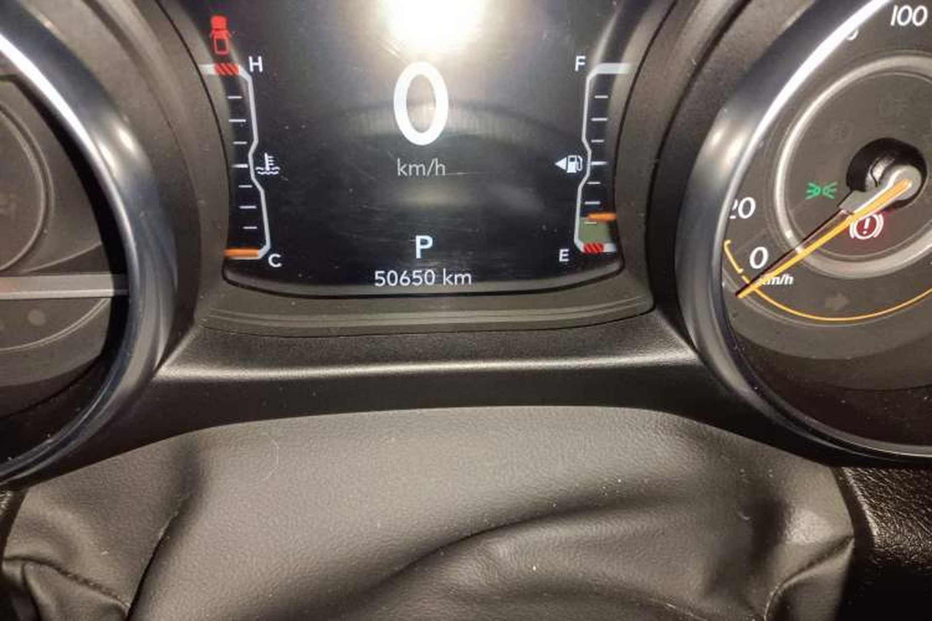 Used Jeep Gladiator 2022 3.6L Pioneer Edition Odometer Close Up