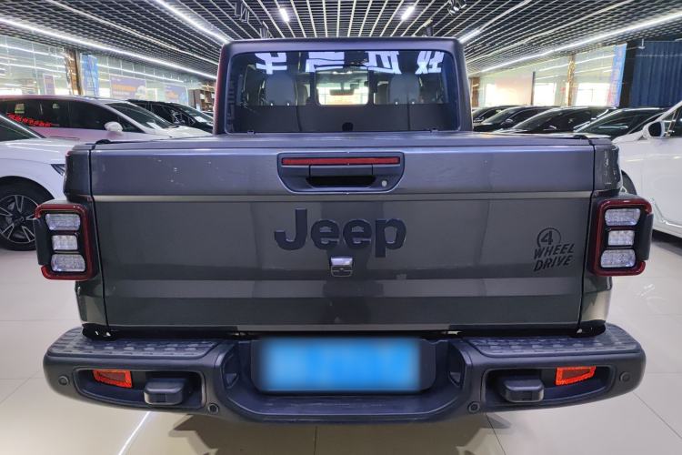Used Jeep Gladiator 2022 3.6L Pioneer Edition Rear