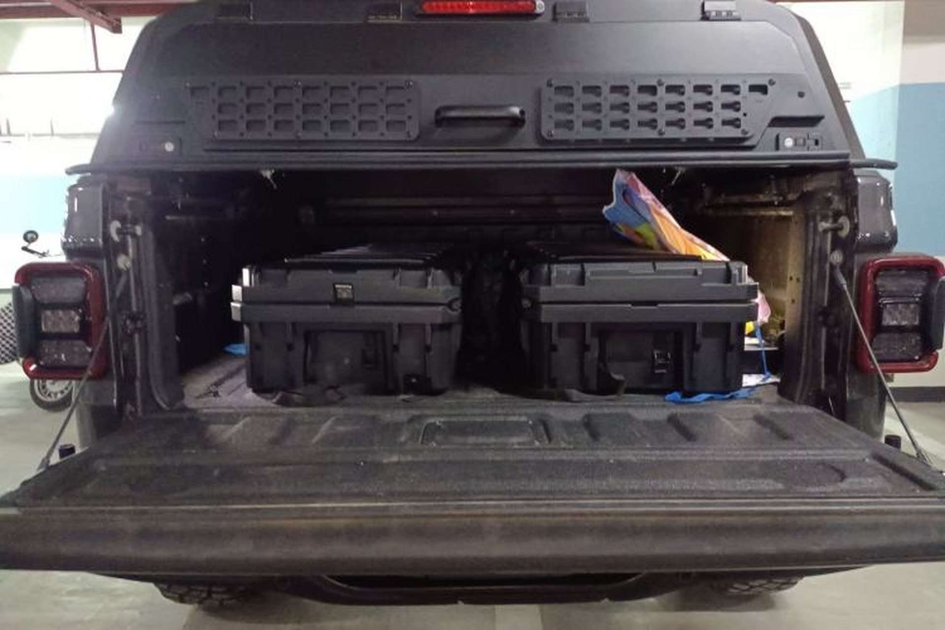 Used Jeep Gladiator 2022 3.6L Pioneer Edition Trunk