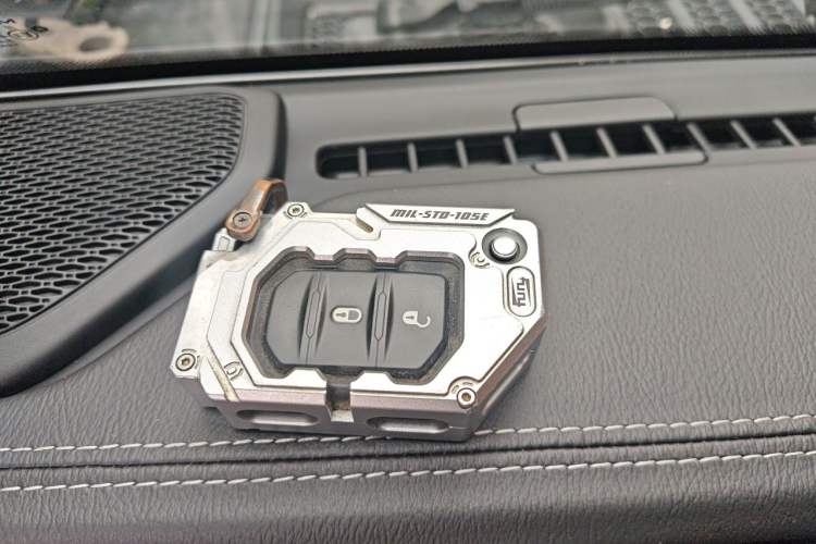 Used Jeep Gladiator 2022 3.6L Pioneer Edition Vehicle Key
