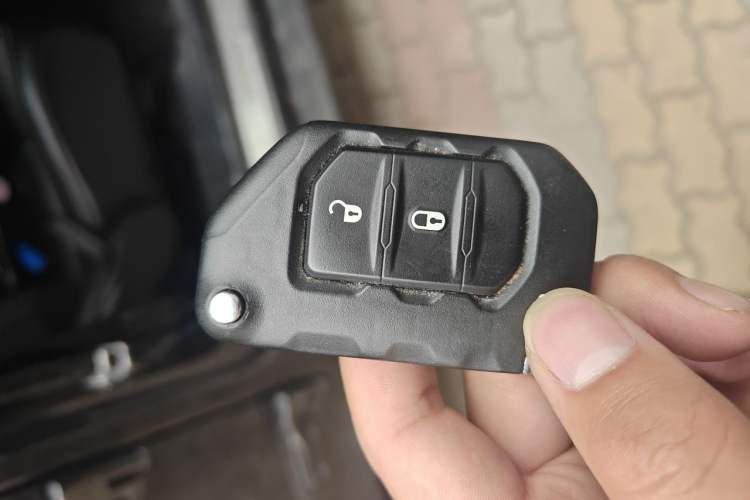 Used Jeep Gladiator 2022 3.6L Pioneer Edition Vehicle Key