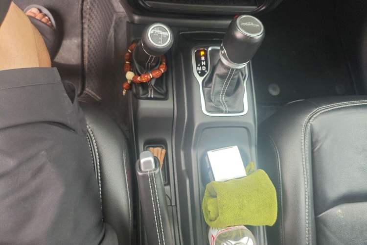 Used Jeep Gladiator 2022 3.6L Pioneer Edition Gear Lever