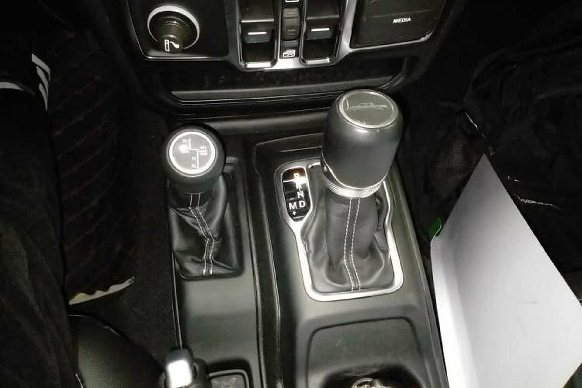 Used Jeep Gladiator 2022 3.6L Pioneer Edition Gear Lever