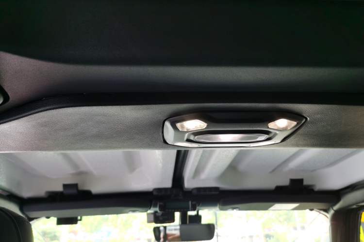 Used Jeep Gladiator 2022 3.6L Pioneer Edition Headliner