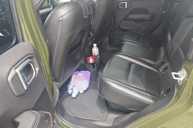 Used Jeep Gladiator 2022 3.6L Pioneer Edition Left Rear Seat