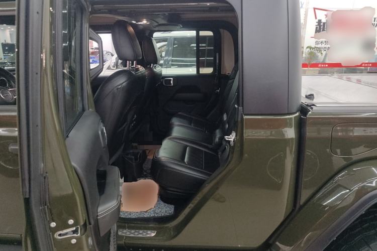 Used Jeep Gladiator 2022 3.6L Pioneer Edition Left Rear Seat
