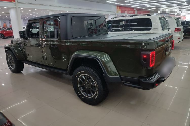 Used Jeep Gladiator 2022 3.6L Pioneer Edition Left Side