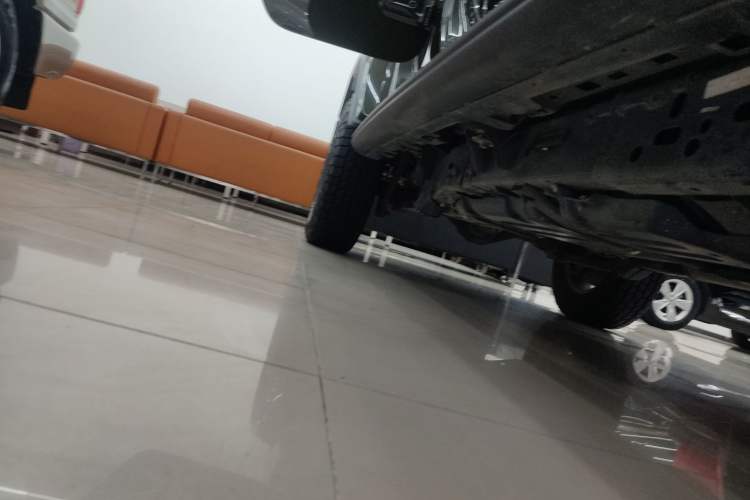 Used Jeep Gladiator 2022 3.6L Pioneer Edition Right Side Sill