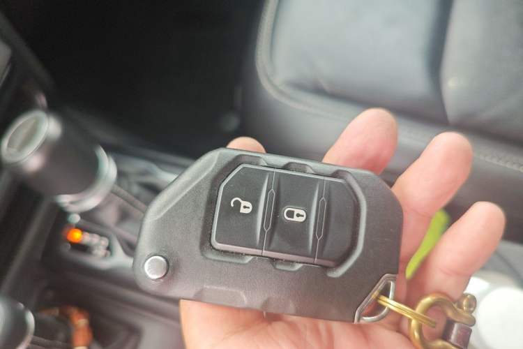 Used Jeep Gladiator 2022 3.6L Pioneer Edition Vehicle Key